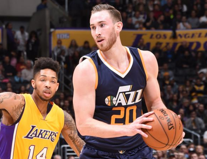 他在英超的 他在英超的